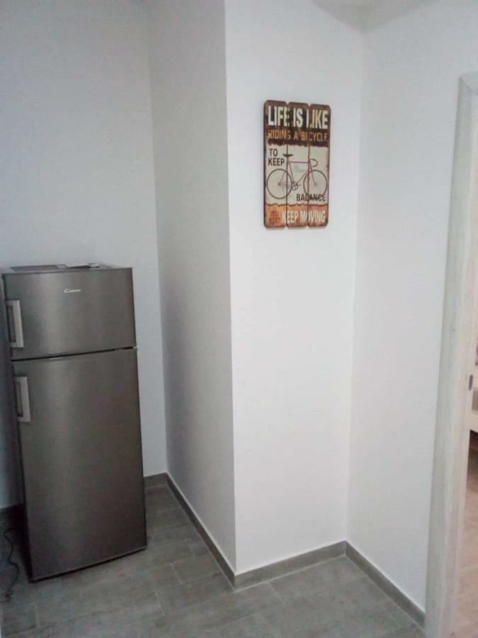 Tara Deluxe Apartment ブドヴァ エクステリア 写真